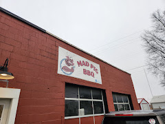 Barbecue near Gas Lite Motel Lawrenceville
